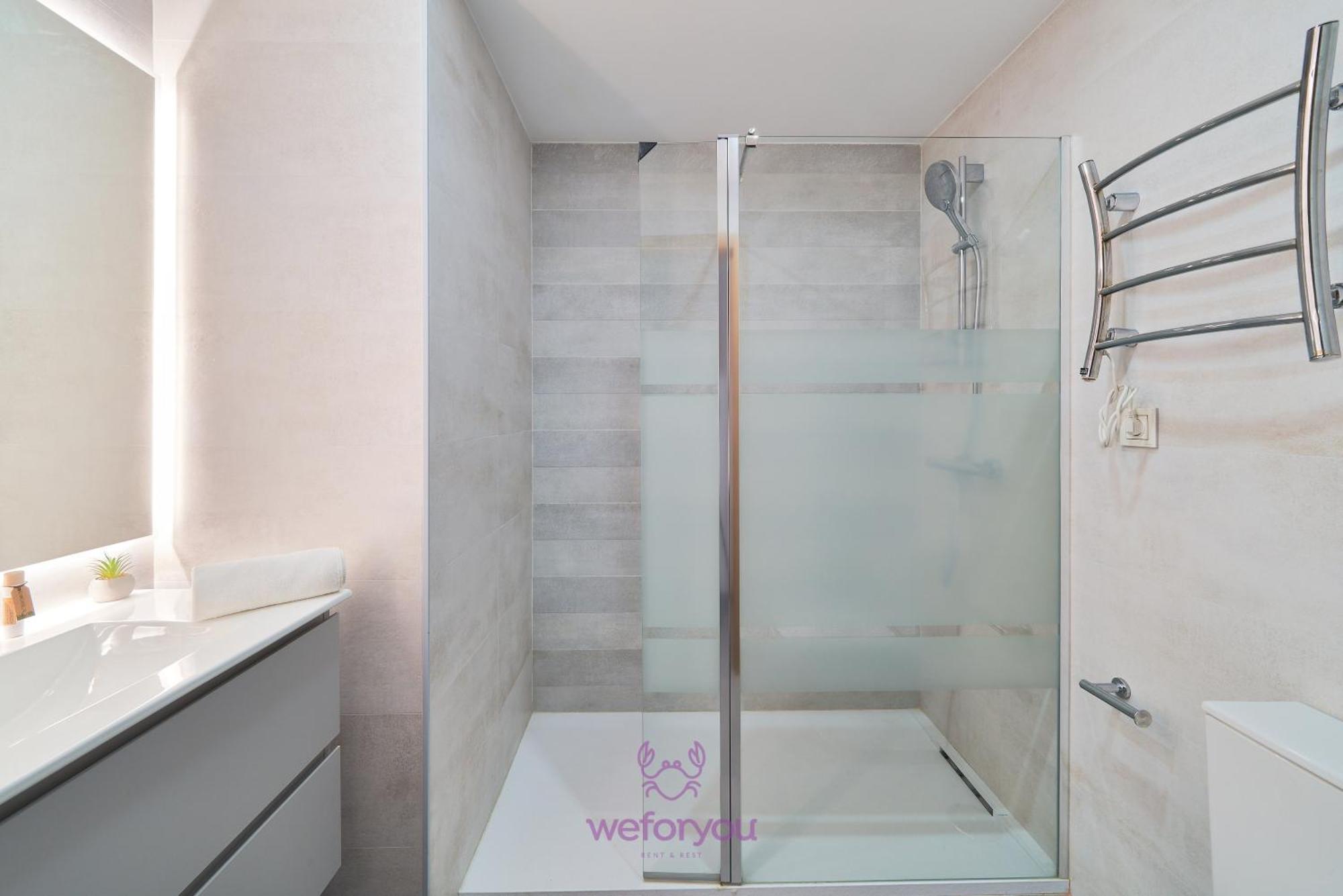 Weforyou Isla De Poniente 2 Bedrooms And Parking Benalmádena Buitenkant foto